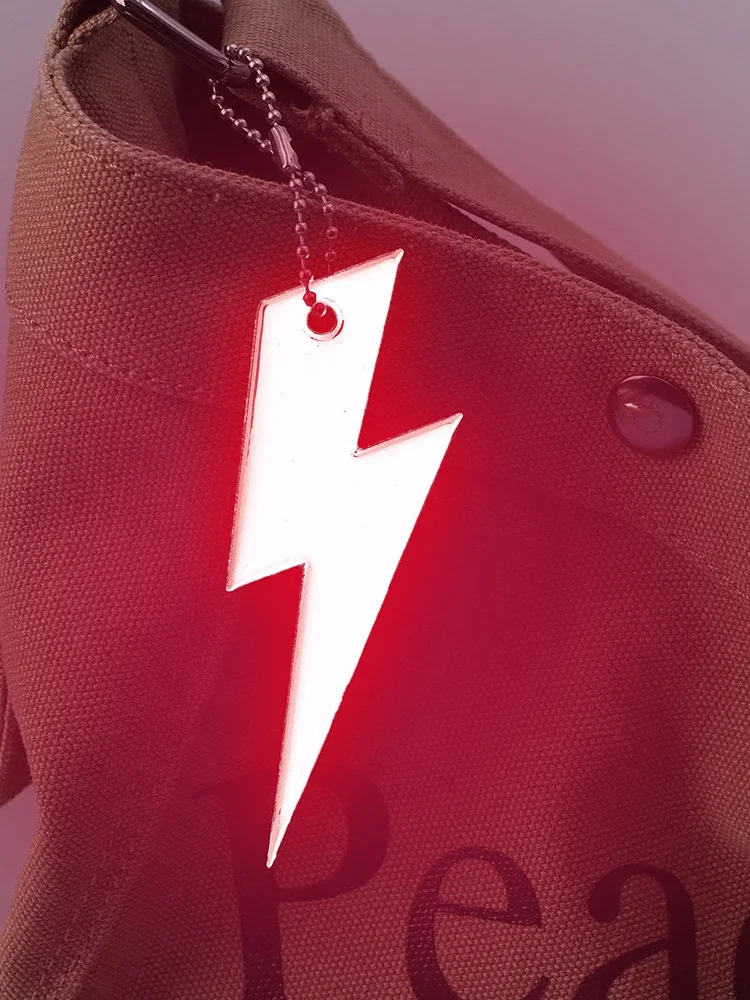 AliExpress NONE 3Pcs Reflective Pendant Safety Warning Reflective Keychains for Kids Bag Backpack Riding Cycling Night Glowing Hanging Strips