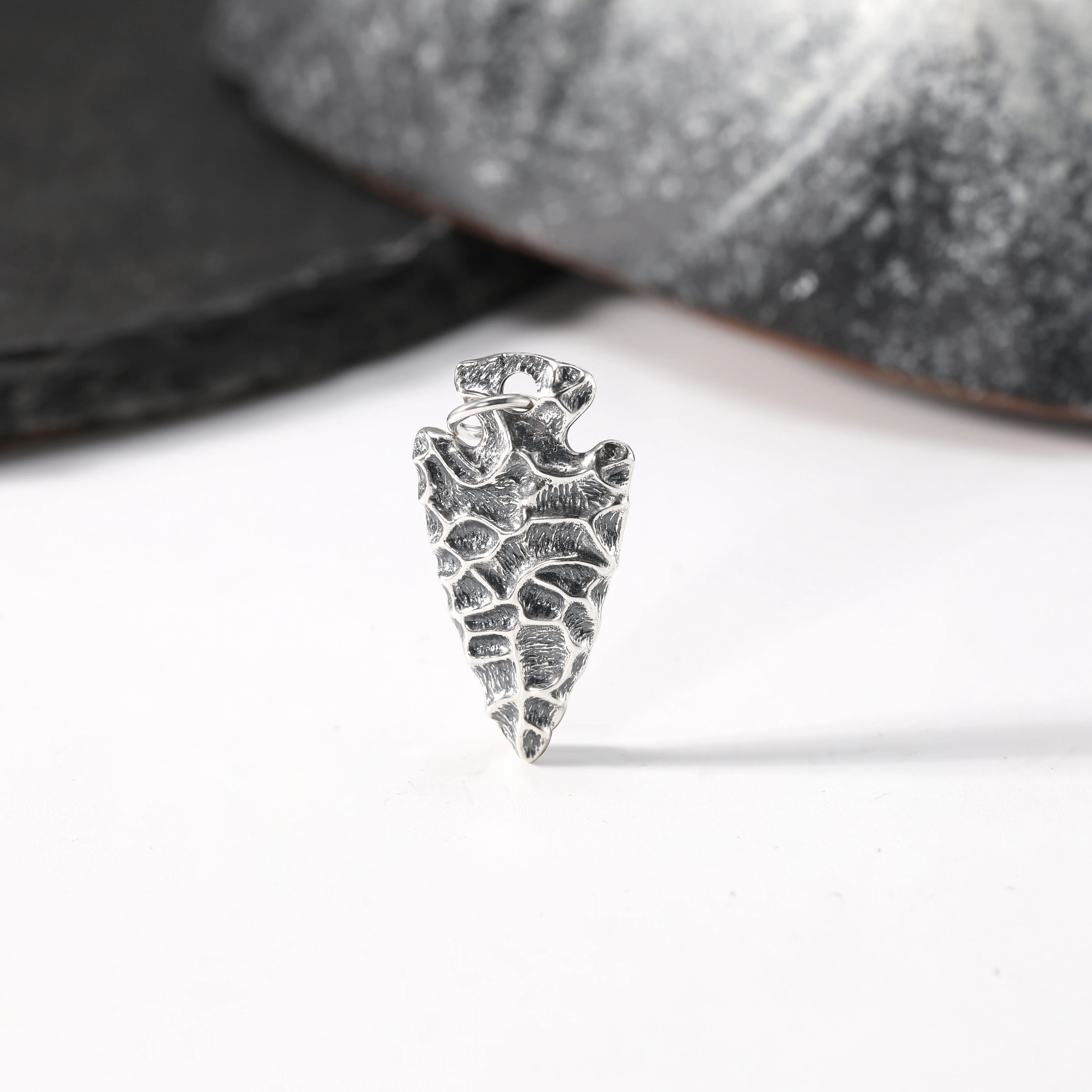 

DJ328 genuine 925 sterling silver classic fashion accessory Sterling arrow pendant