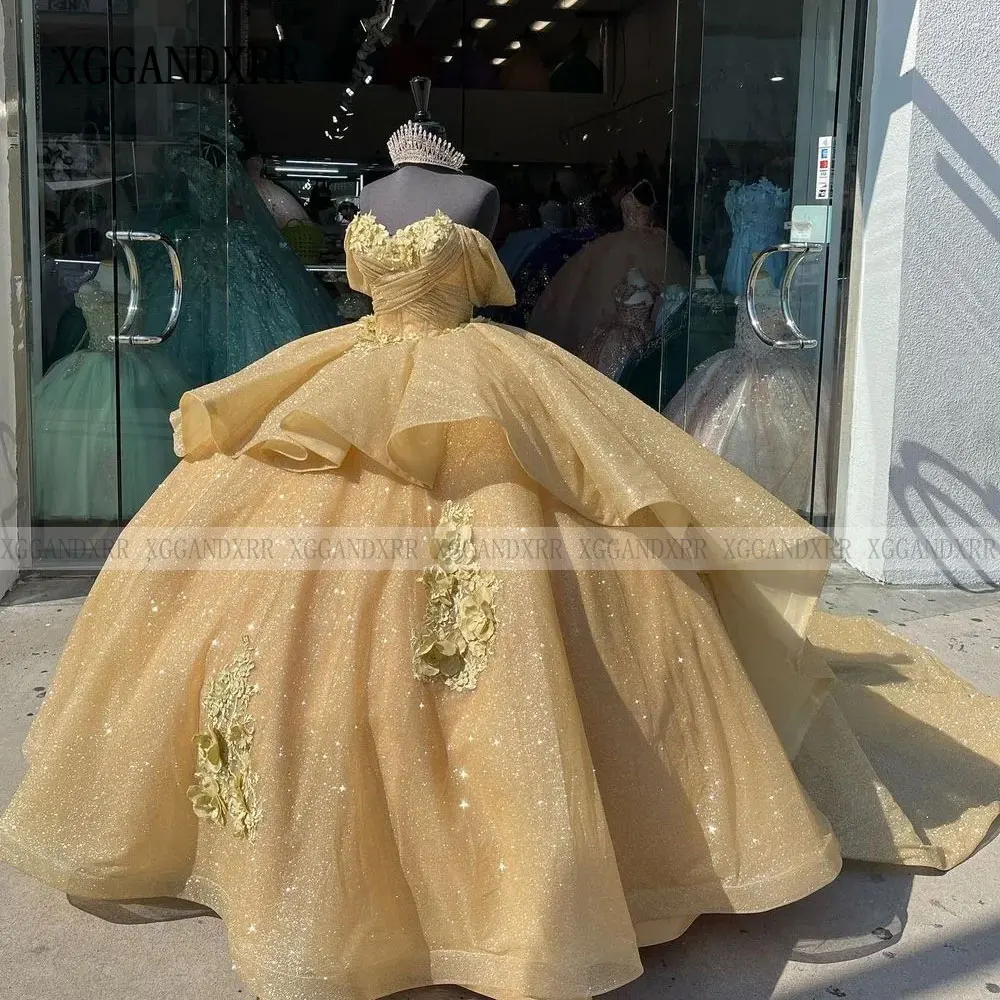 Shining Golden Quinceanera Dresses 2024 Sweetheart Backless Lace Applique 3D Flower Sweet 16 Dress Ball Gown Vestido De 15 Anos