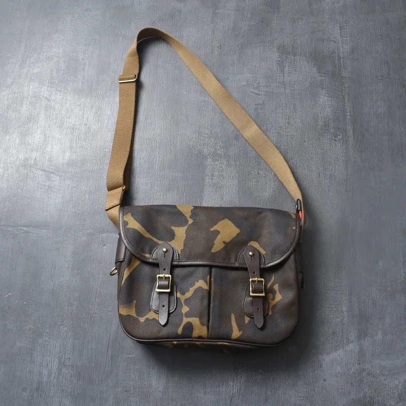 

Blunt Razor Waxed Canvas Shoulder Crossbody Bag Size 38*28*10cm Business Camouflage Trend Retro Water-repellent Briefcase