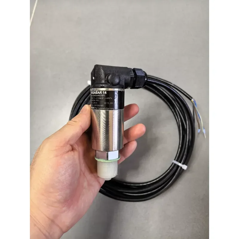 VEGABAR 14, Type: BAR14.M1UC1GP1, P/N: 2097200/001, Range: 0…+0.4 bar, inquiries welcome.