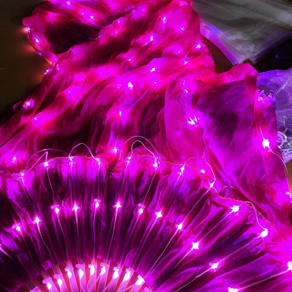 dostosowany różowo-czerwony świecący wentylator LED jedwabny pasek do ładowania rekwizyt do tańca towarzyskiego występ taneczny brzuch wschodni kostium motyla na Halloween