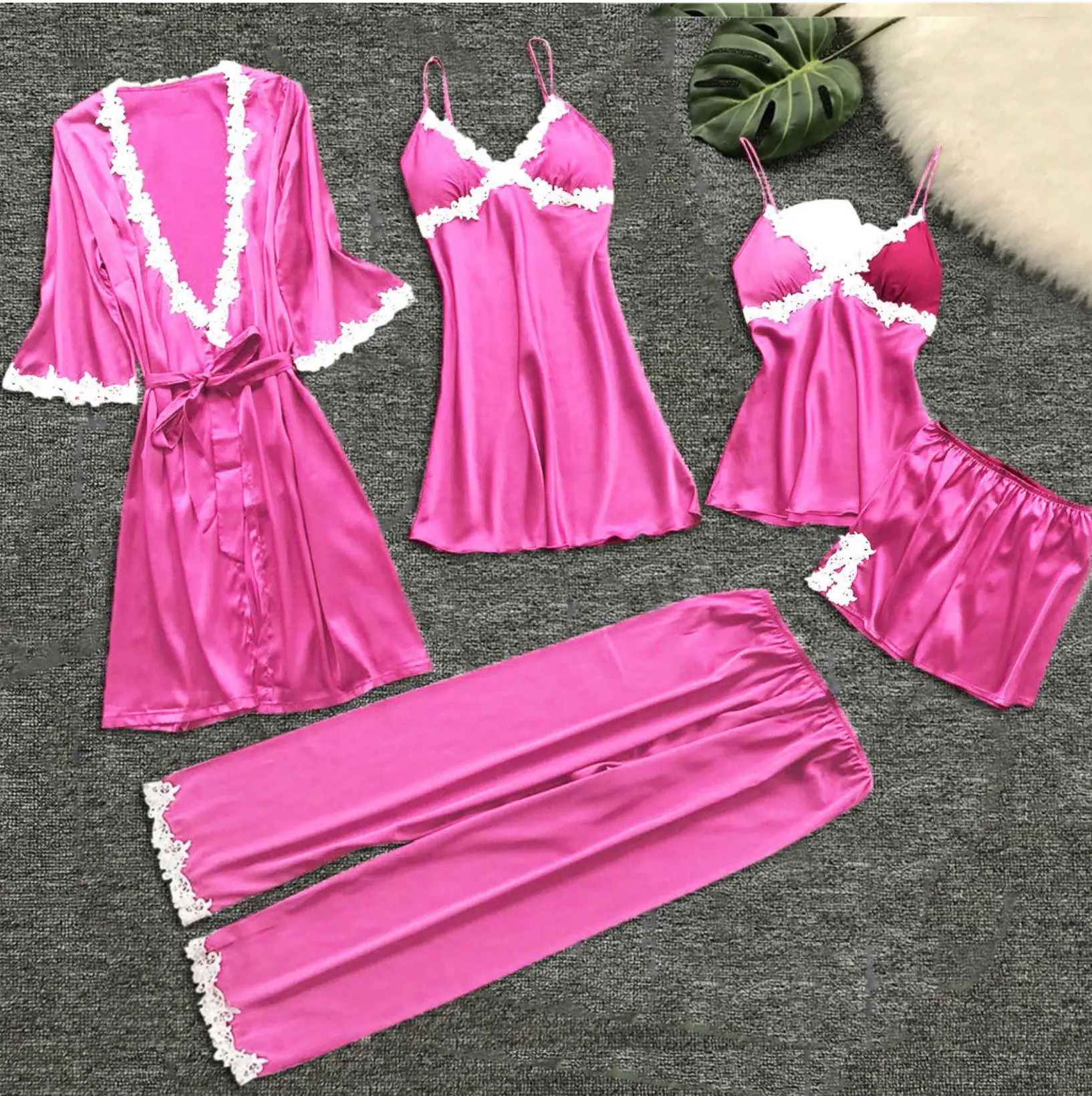 

5 pieces of sexy pajama set, including bathrobes and pants, underwear, bathrobes, satin lace, rest, home and casual pajamas