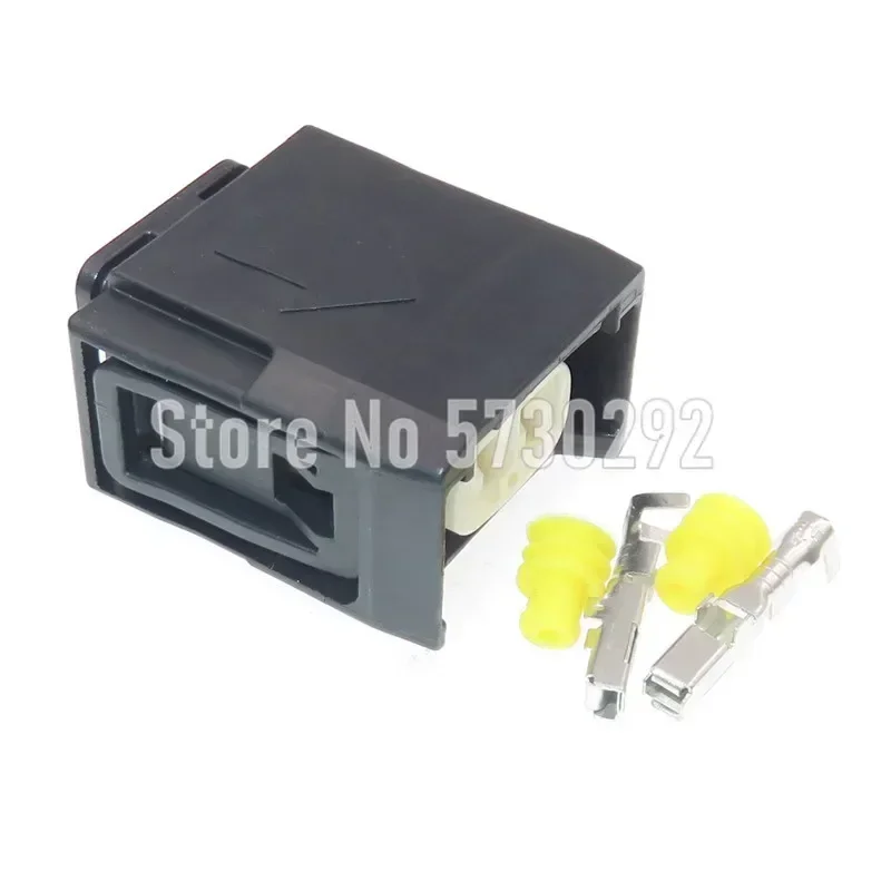 2P 7287-1495-30 90980-12747 Car Diesel Fuel Injector Socket 12747 Wiring Harness Waterproof Fuel Pump Connector For Toyota