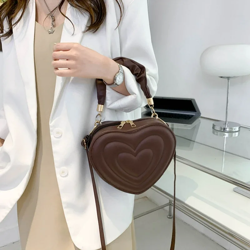 TRAVEASY Summer 2024 Fashion Heart-shaped Shoulder Bags for Women PU Leather Female Crossbody Bags Vintage Casual Hand Bags