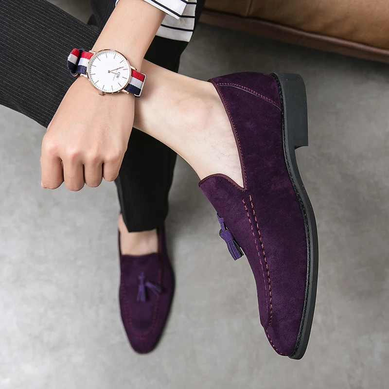 Marka projektant męskie zamszowe buty skórzane Vintage fioletowe mokasyny z frędzlami męskie mokasyny Casual mieszkania Slip-On męskie buty towarzyskie — zdjęcie 7