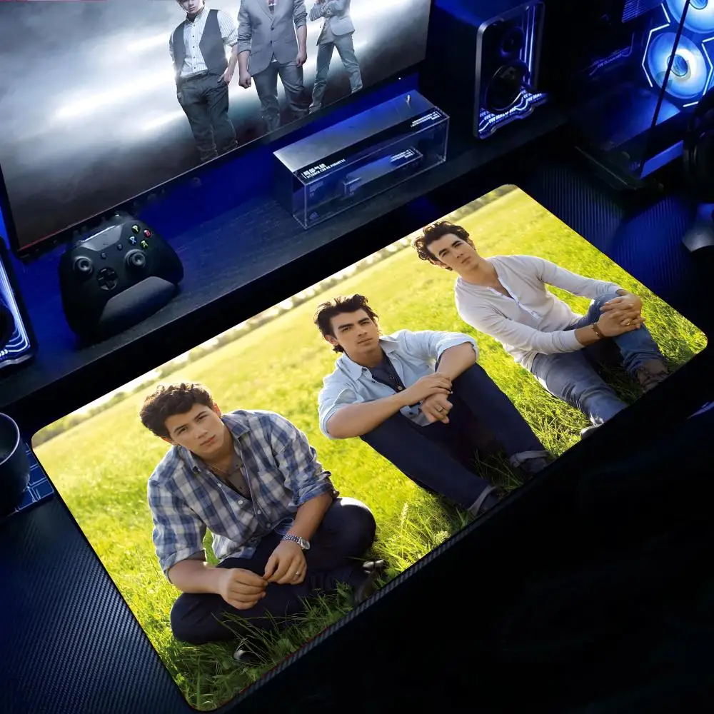 

Jonas Brothers Mouse Pad Mousepad Large Gaming Mouse Pad LockEdge Thickened Computer Keyboard Table Desk Mat