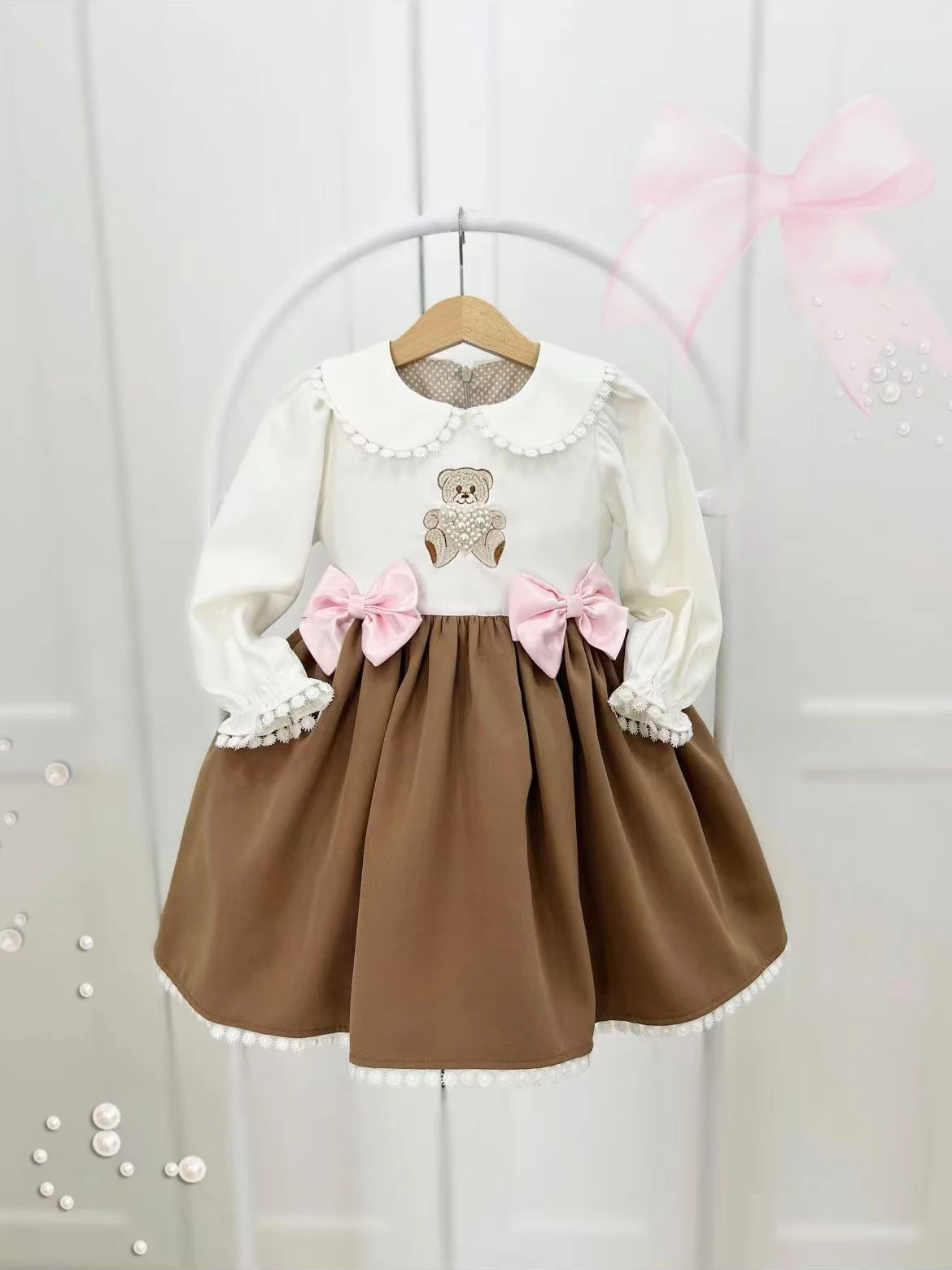 Autumn Baby Girl Sweet Long Sleeve Bear Embroidered Pearl White Brown Puffy Dress For Casual Party Birthday Wedding Photography