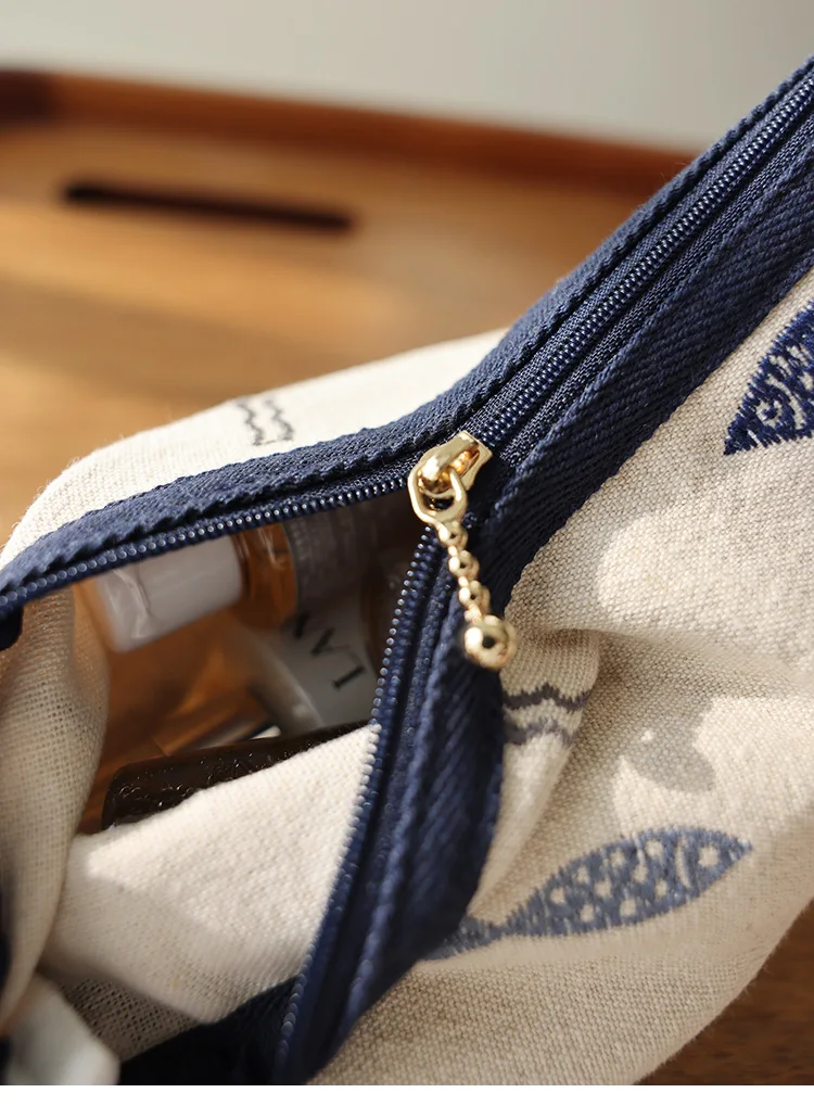 Bestickte Kosmetiktasche im Literarischen Stil, Einfache Aufbewahrungstasche, Tragbare Reise-Make-up-Tasche mit Reißverschluss, Ethnischer Stil, Handgefertigte Mittelgroße Tasche – Detail 5