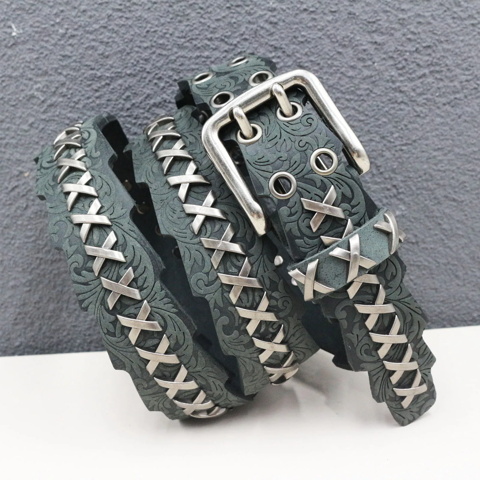 Retro Scroll Embossed Cowhide Belt Crisscross X Rivet Vintage Cowboy Rocker Waistband for Men