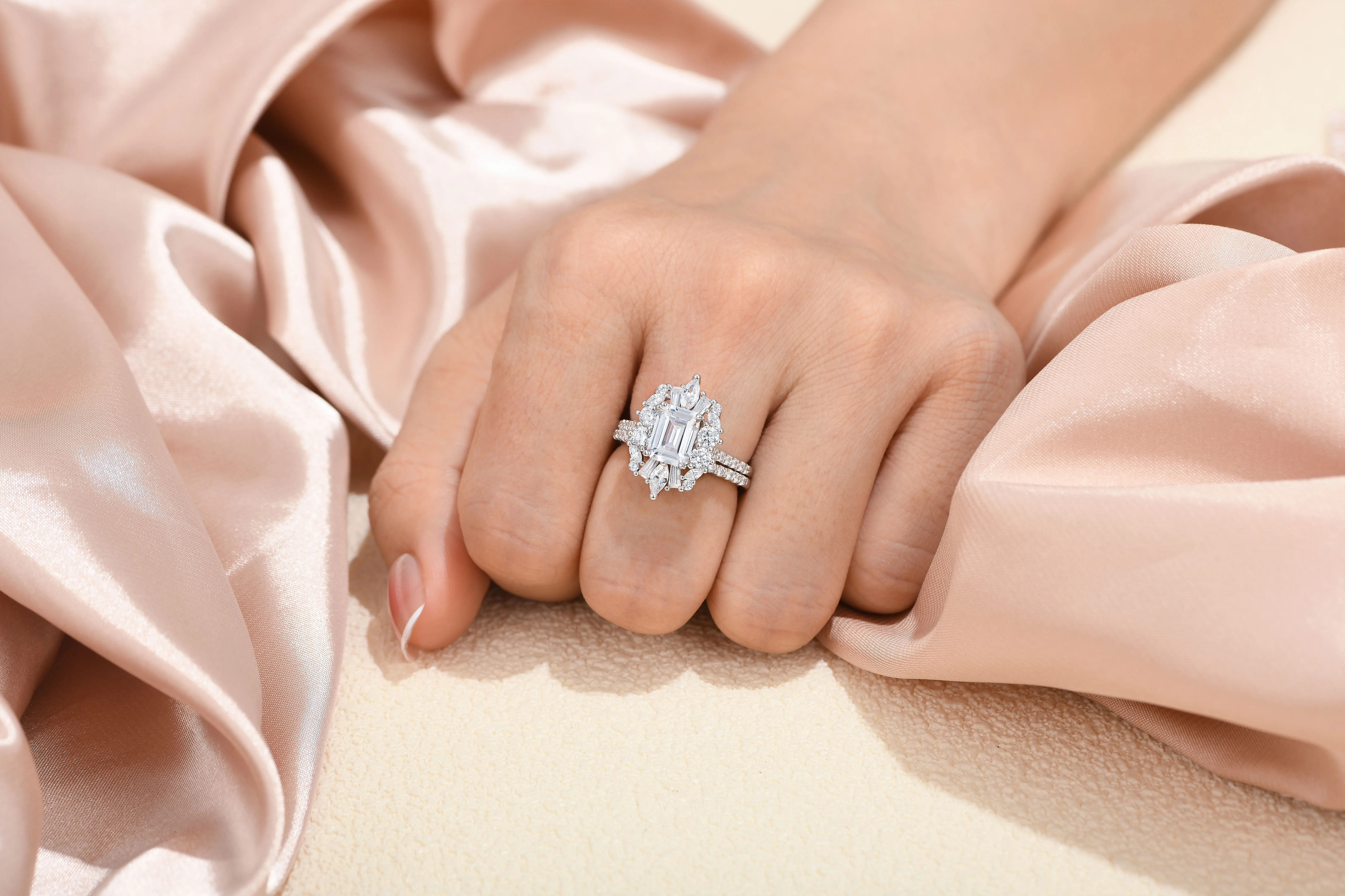 Newshe Vintage Emerald Cut Wedding Ring Set Engagement Rings for Women 925 Sterling Silver 5A Cubic Zirconia Fine Jewelry Gift