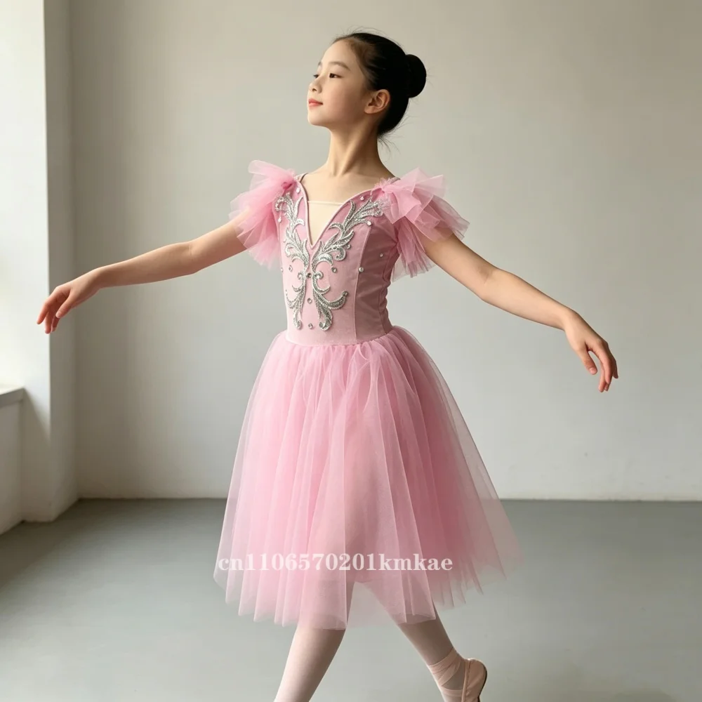 

Pink Professional Belly Dance Dress Sparkly Sequin Embroidery Tulle Skirt Ruffle Sleeves Stage Performance Costume