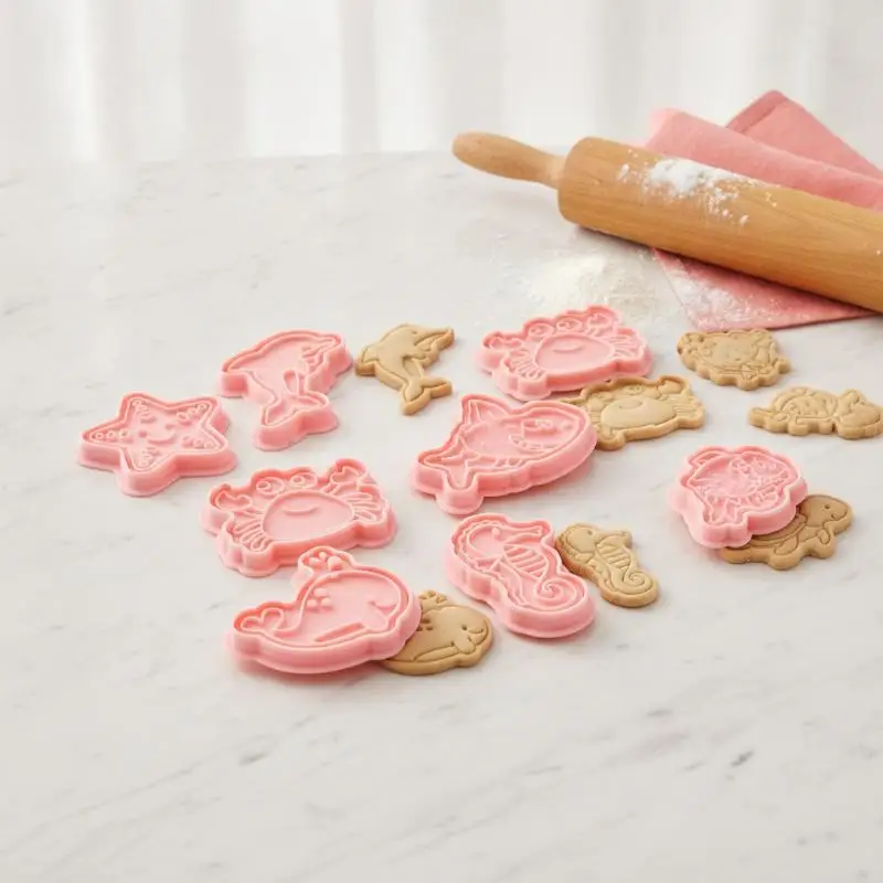 8 Pcs DIY Cookie Molds 3D Stereo Cartoon Press Set Non-toxic Food Grade Baking Tools for Home Kitchen Pastry Making
