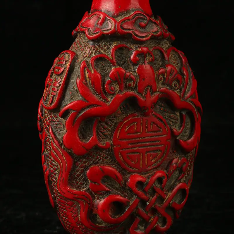 EXQUISITE CHINA RED CORAL RESIN HAND CARVED PATTERN SNUFF BOTTLE