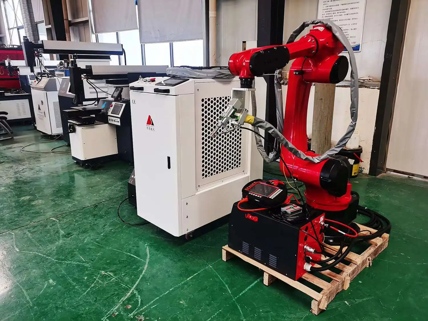 3D Robot Welding Cutting Grinding Hine With Positioner 1500W 3000W 6000W Automatic Programming Robotic Laser Welder Cutter