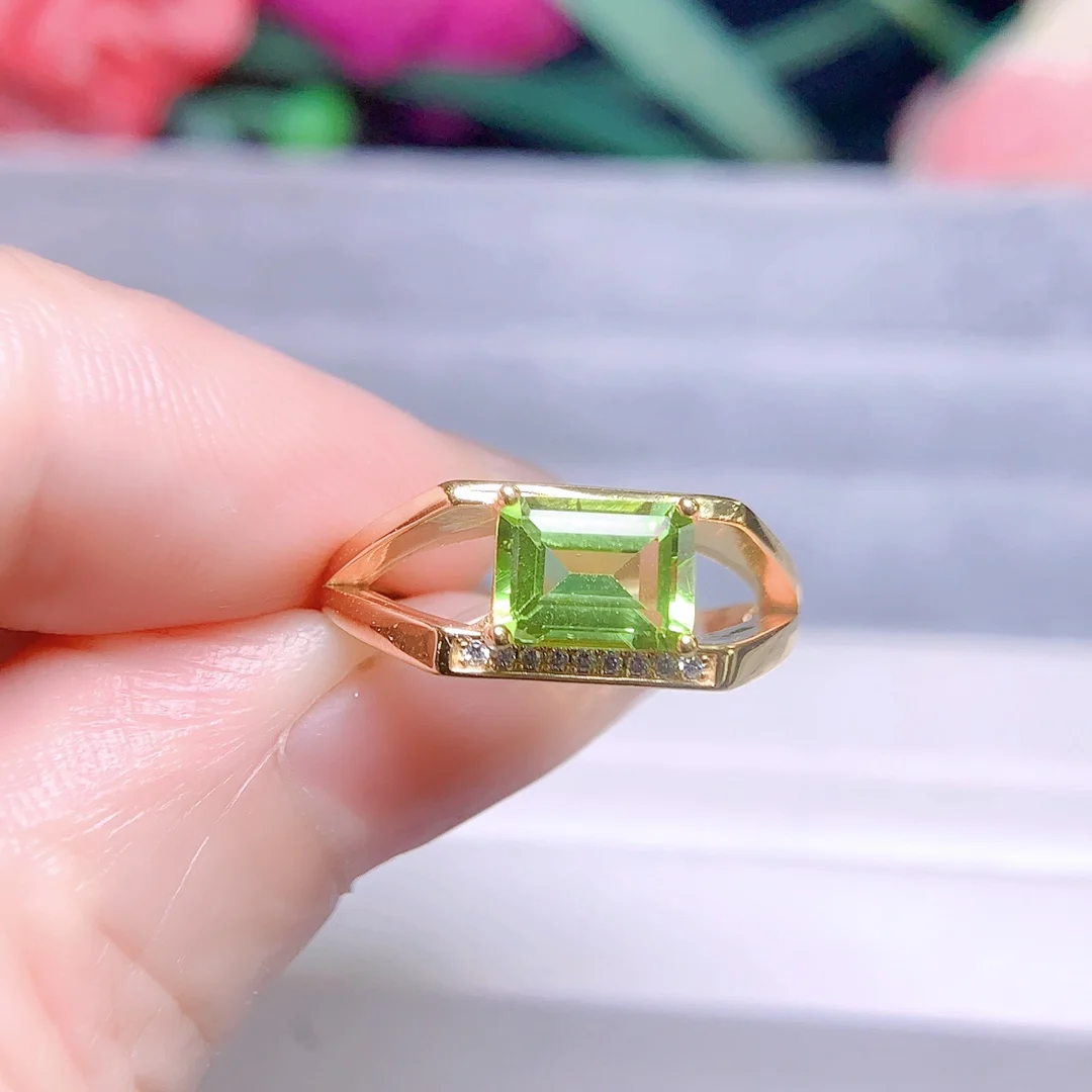 

Peridot Green Ring Sterling Silver 925 Engagement Ring Ladies Luxury Natural Jewelry Wedding Gift Boutique Free Shipping