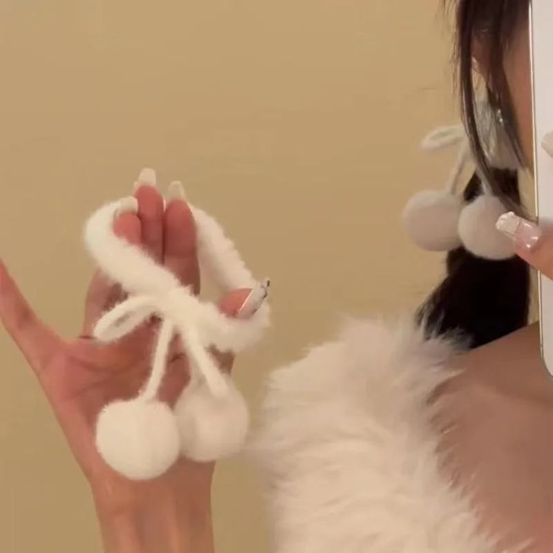 

Winter Fluffy Hair Ties Ins Style Bow Pom Pony Tail Elastic Bands Cute Hair Accessories，Sweet Bun hairstyle hair accessories