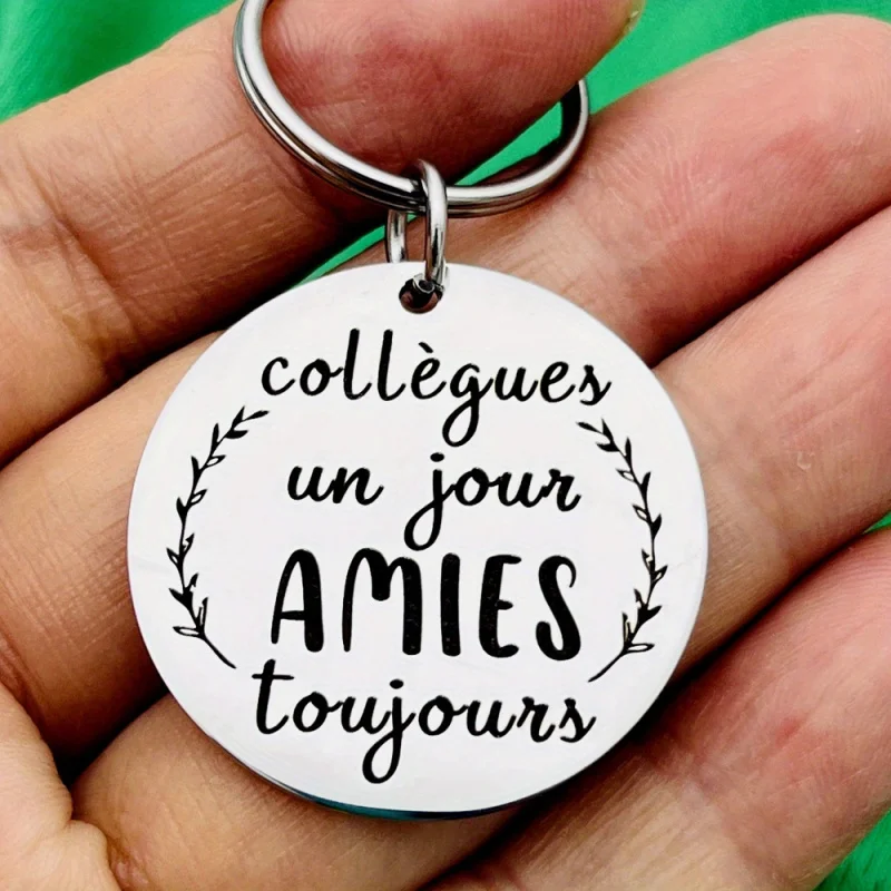 Farewell Gift Set for Boss from French Coworkers, Includes Keychain & Retirement Present, Perfect to Express Gratitude