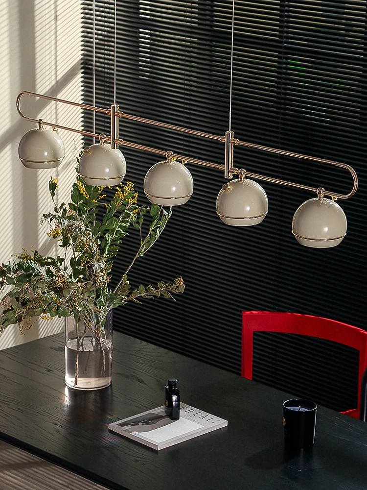 

French Cream Style Chinese Ancient Restaurant Japanese Retro Tea Room Bar Creative Lighting