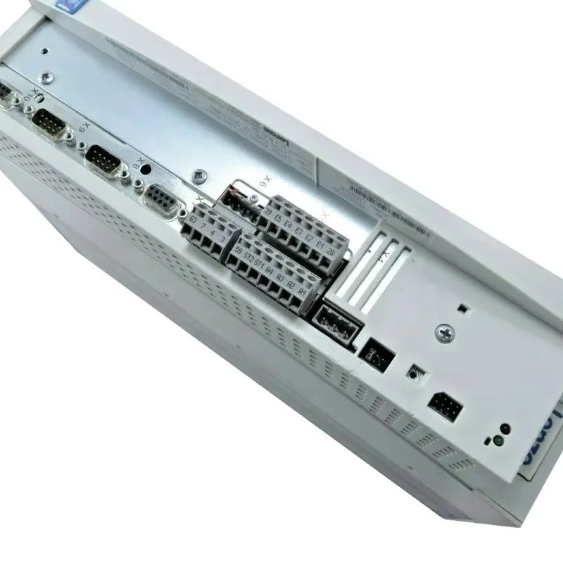 EVS9323-EP Nuovo servo controller di posizione con pacchetto sigillo originale Automazione industriale PLC Servoazionamento di tipo di parte utilizzata