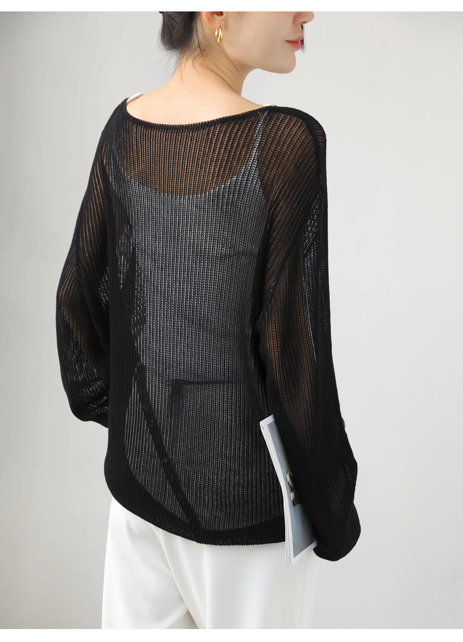 薄手のニット無地ルーズ女性長袖レギュラー丈カジュアルスタイル - Summer Clothing Yarn のレビューと価格