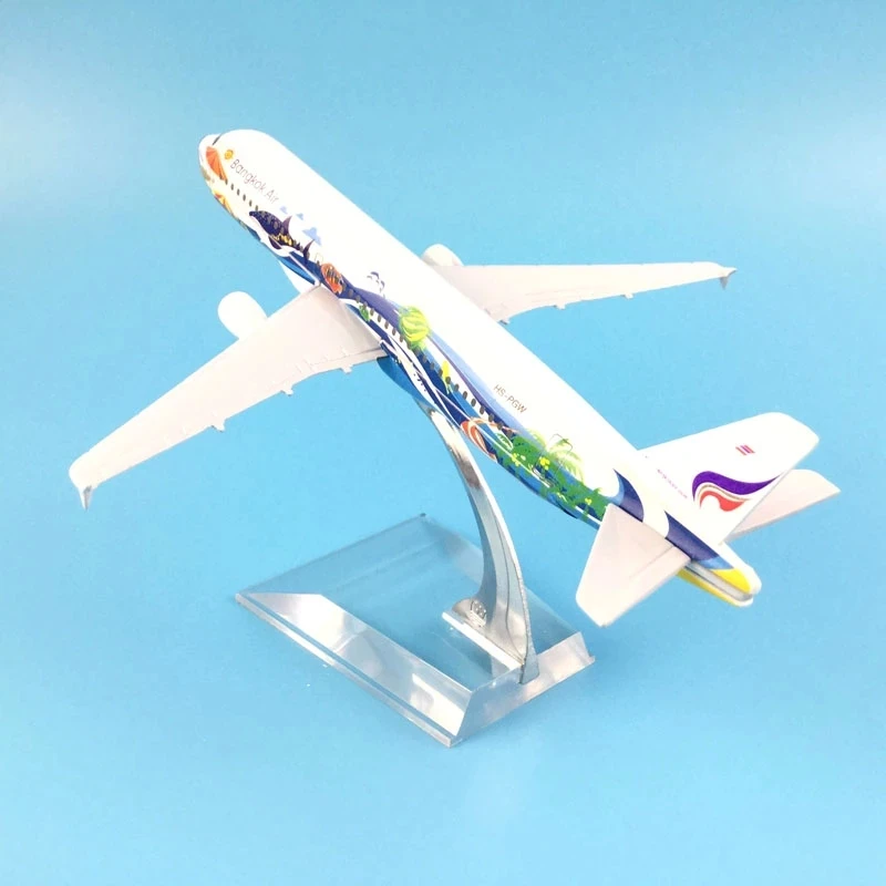Simulation Bankok Fish 16cm Airbus A320 Metal Scale Aircraft Replica Airplane Model Diecast With Landgear Home Decor Enthusiasts