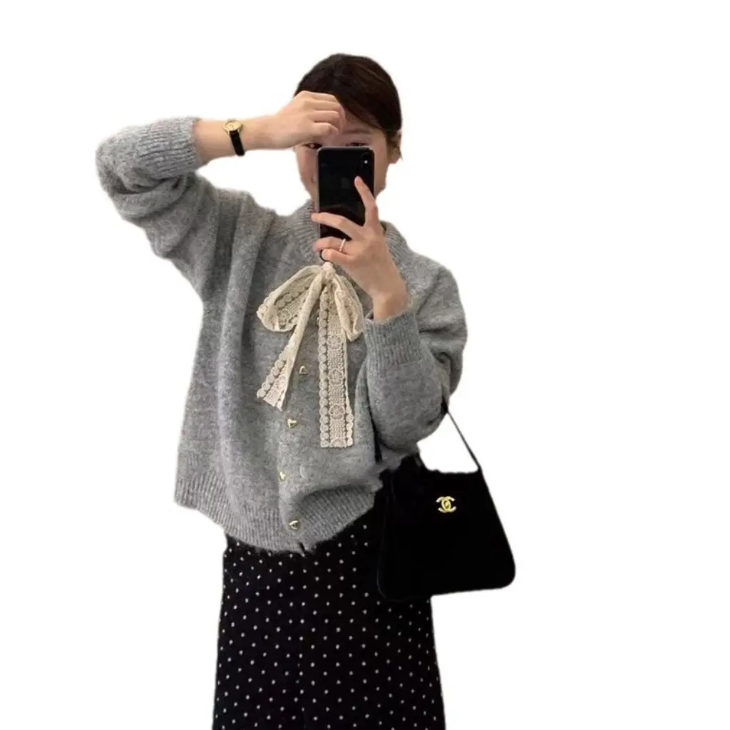 

Women's Korean Style Long-Sleeved Cardigan Lace round Neck Heart Button Wool Blended Fluffy Jacket for Autumn Winter