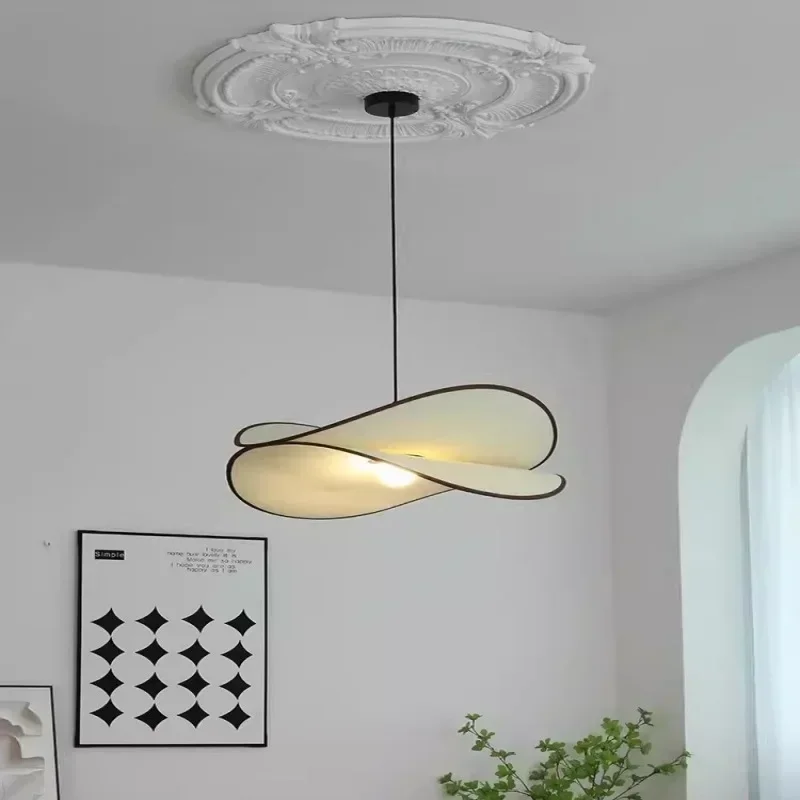 New French medieval living room bedroom potato chip lamp Nanyang retro dining room study retro wabi
