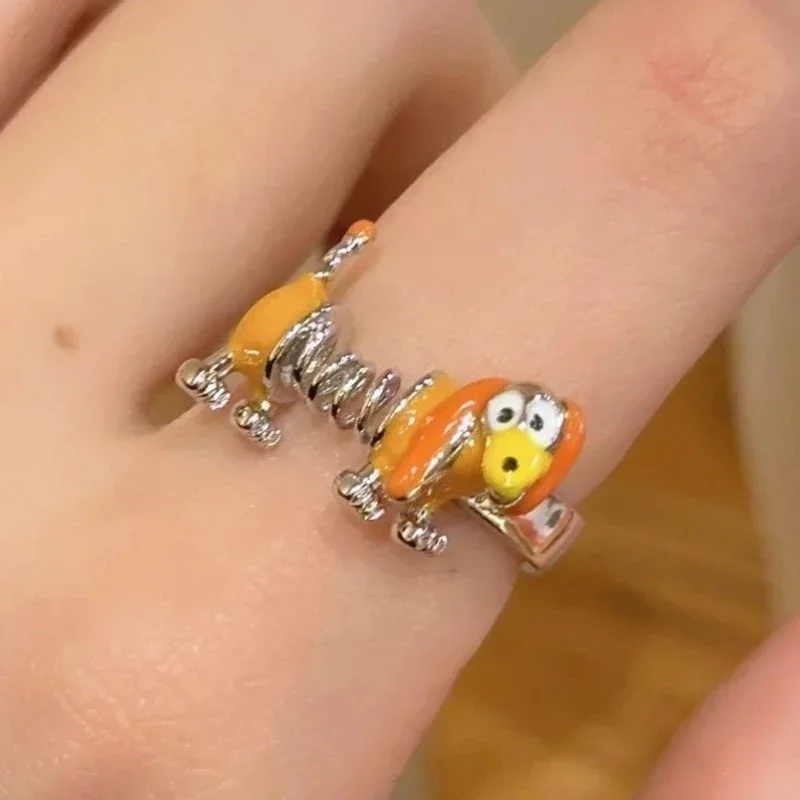 Interesting Slinky Dog Ring Fashion Design Adjustable Neutral Alloy Electroplated Open Spring Ring Personalized Jewelry Gift