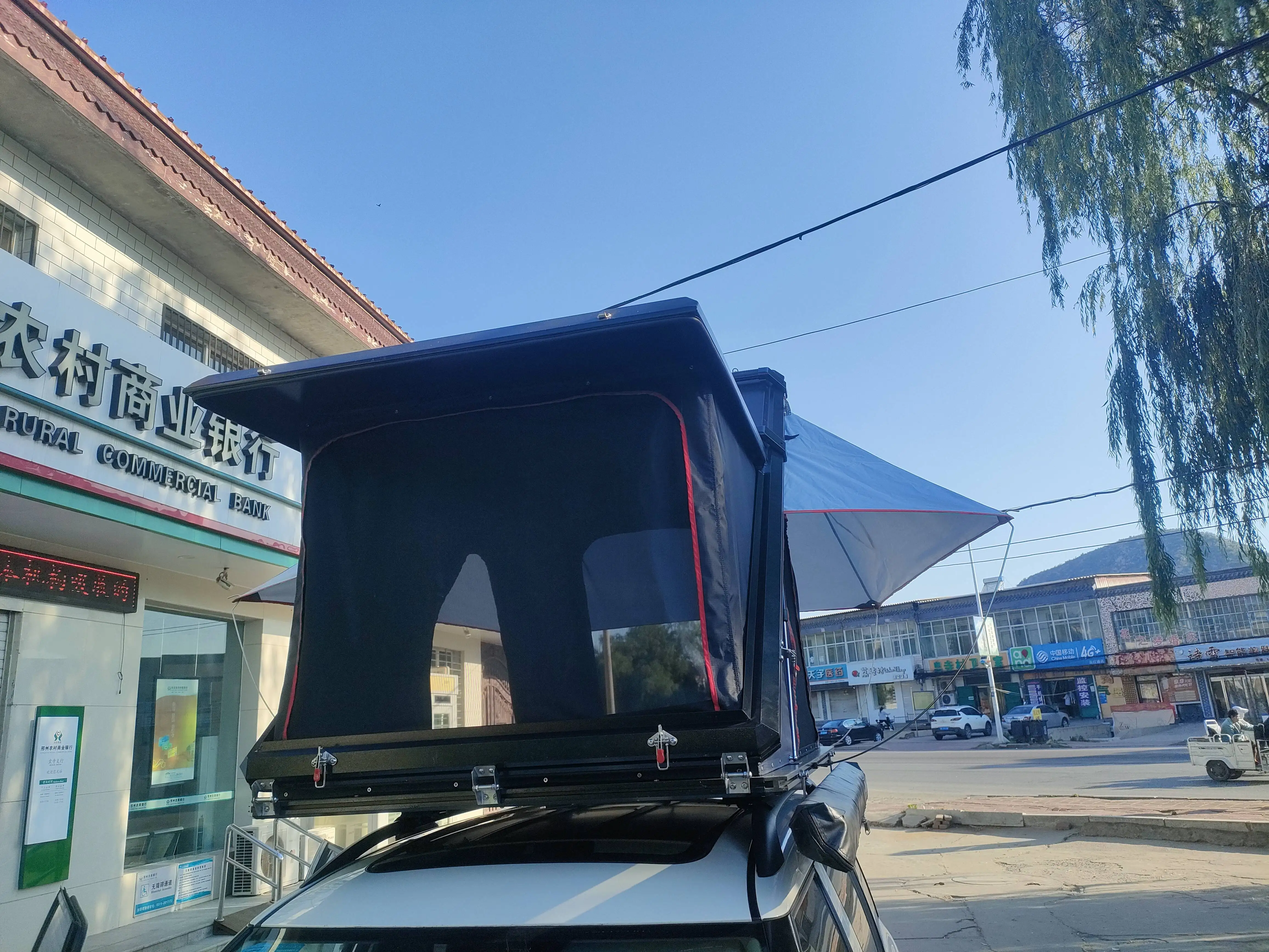 2-in-1 三角形/正方形 アルミシェル ハードシェル 車 - Roof Top Tent Hard Shell 2 Person のレビューと価格