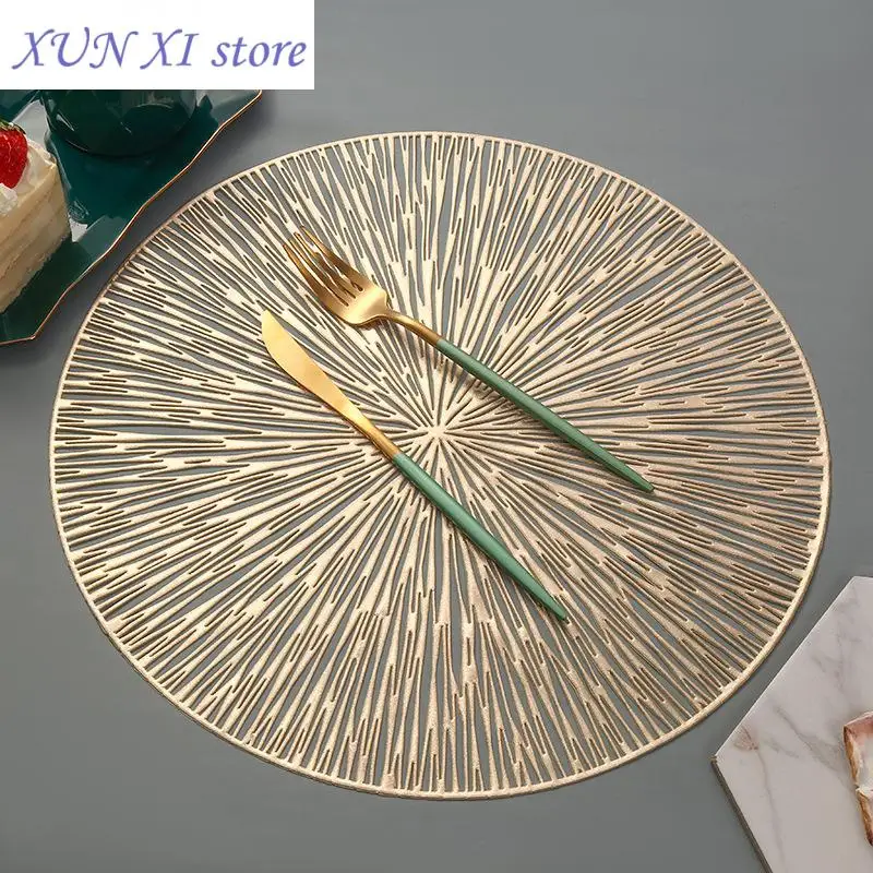 

New PVC table mat flower dinner mat bronzing hollow heat insulation cup mat table bowl Christmas home decoration heat resistant