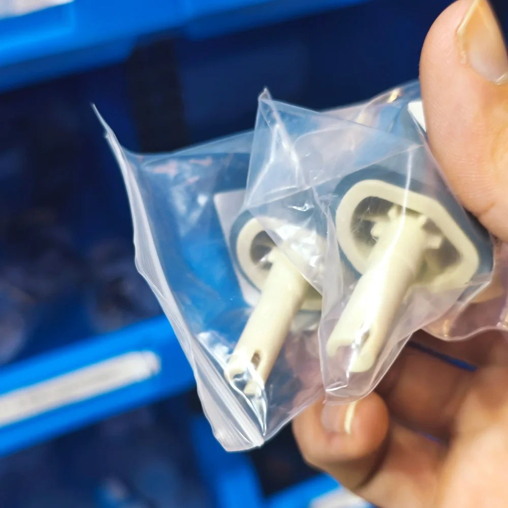 

50X Pickup Roller for HP 1160 1320 2100 2200 2300 2400 2410 2420 2430 3390 3392 M2727 P2014 P2015 1500 2500 2550 2820 2830 2840