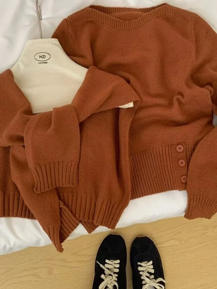 Sweet Korean Sle Yellow Knitted Sweater with Navy Collar for Women Spring New Arrival oulder awl Fake Two-Piece Top