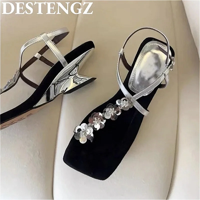 

Flower Wedges Sandals Women Clip Toe Shoes New Flip Flops Square Toe Slingback Summer 2025 Designer Pumps Open Toe Sandalias
