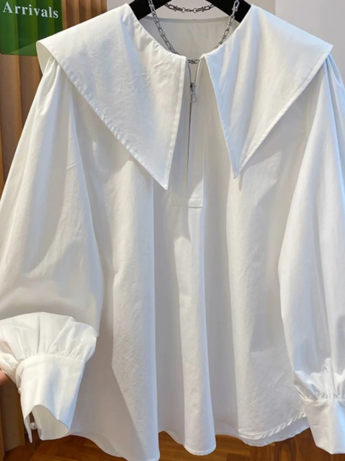 SuperAen koreański styl słodka koszula z kołnierzykiem Piotruś Pan 2025 wiosna nowe mody luźna na co dzień latarniowy rękaw białe topy