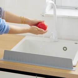 1PC Silicone Kitchen Sink Splash Guard Kitchen Countertop Reusable Heightenin Bar Water Baffle Plate Splash Sink Guard Baffle