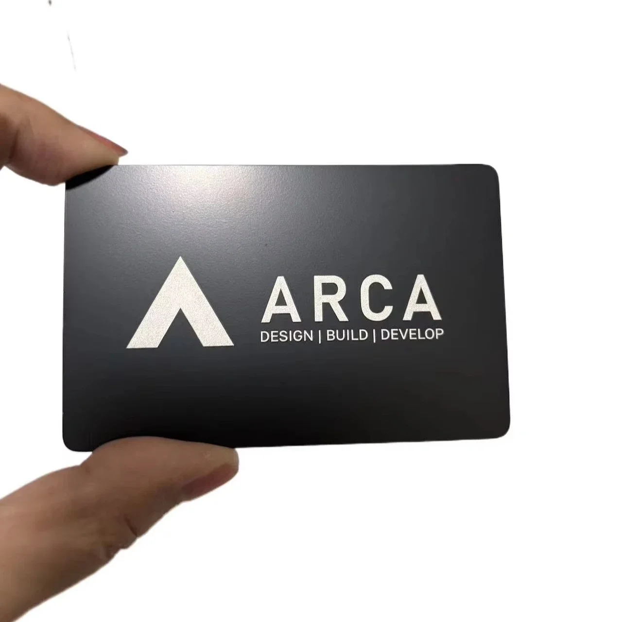 

Металлические карты по индивидуальному заказу. Роскошные кредитные карты. Визитная карточка с лазерной гравировкой логотипа.