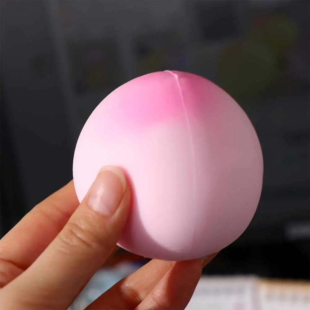 Flexible Material Peach Squeeze Ball Comfortable Touch Slow Rebound Peaches Pinch Toys Funny Durable Reduce Pressure Toys