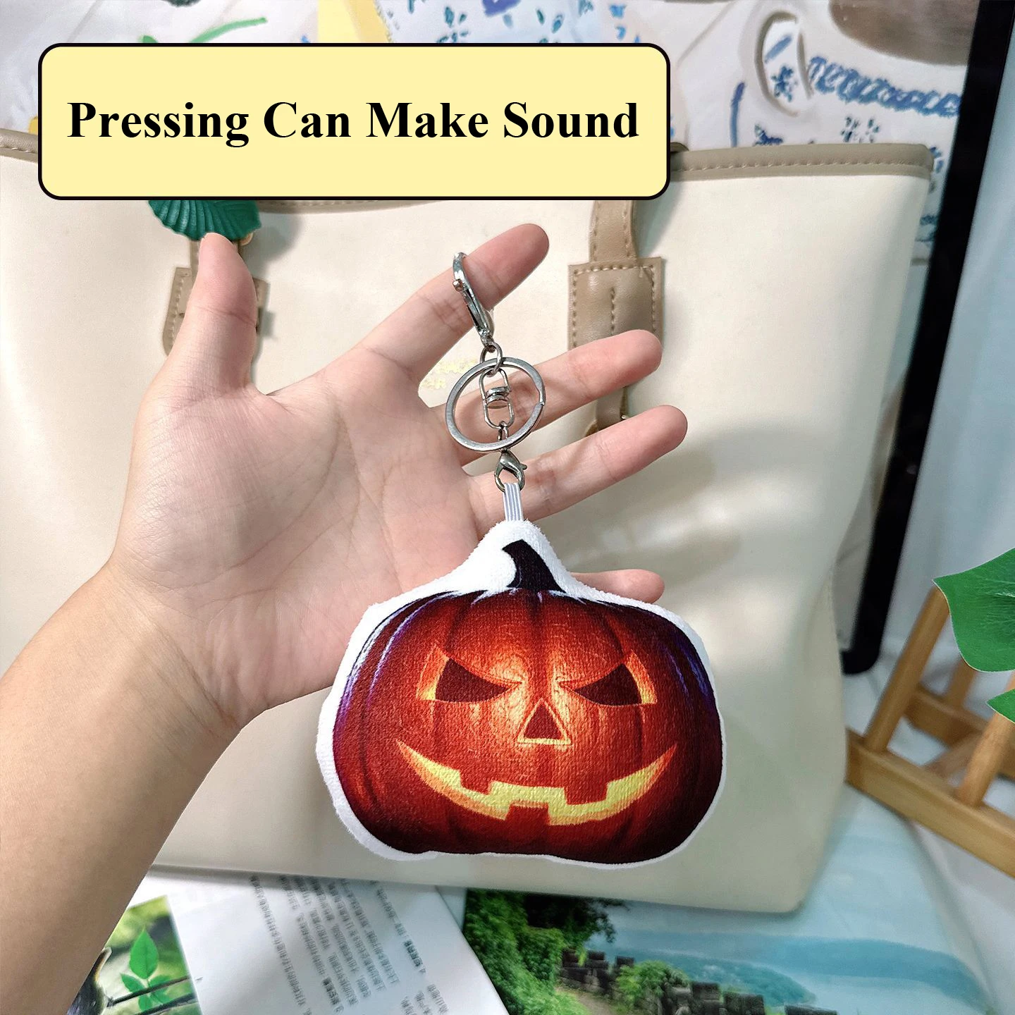 Funny 10cm Pressing Can Make Sound Halloween Horrible Pumpkin Style Plush Toys Keychain Plushie Doll Bag Pendant Christmas Gift