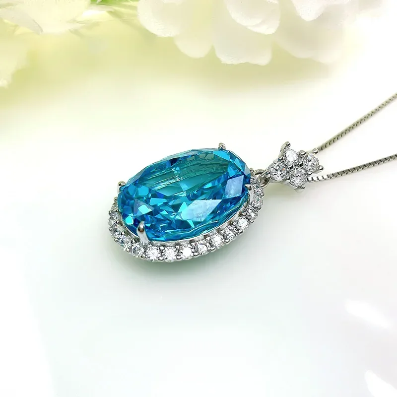 

Pigeon Egg Artificial Sea Blue Treasure Pendant Necklace Topaz High Carbon Diamond Temperament Grade 925 Silver