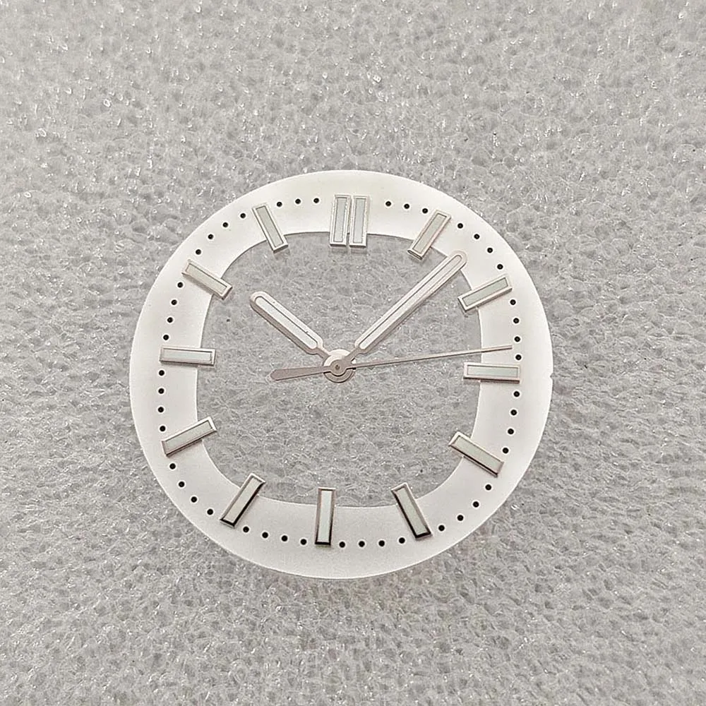 30.5 مللي متر ساعة الطلب مع ساعة الأيدي الأخضر مضيئة الهاتفي NH35 مؤشر لحركة NH35 ثلاثية الأبعاد الأظافر ساعة شفافة وجوه أجزاء