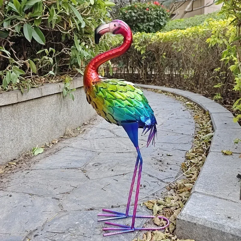 Outdoor space decoration, painted little flamingo, art decoration, garden courtyard, balcony floor ornament