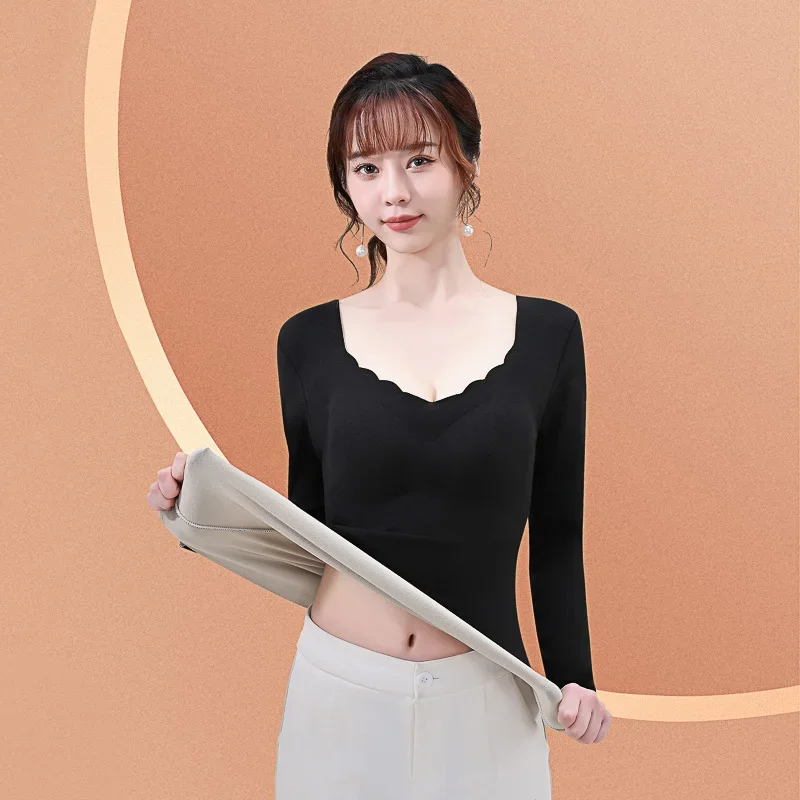 New Women Fall Thermal Top With Bra Long Sleeve Solid Low neckline Slim Tops Autumn And Winter For Women Design sense