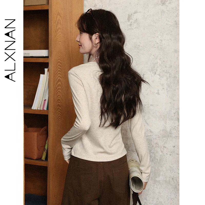 ALXNAN T-shirt a maniche lunghe con farina d'avena Donna Autunno Chic Bottone con scollo a V Cuciture scozzesi Slim-fit Tees 2025 Casual Top Donna L57502