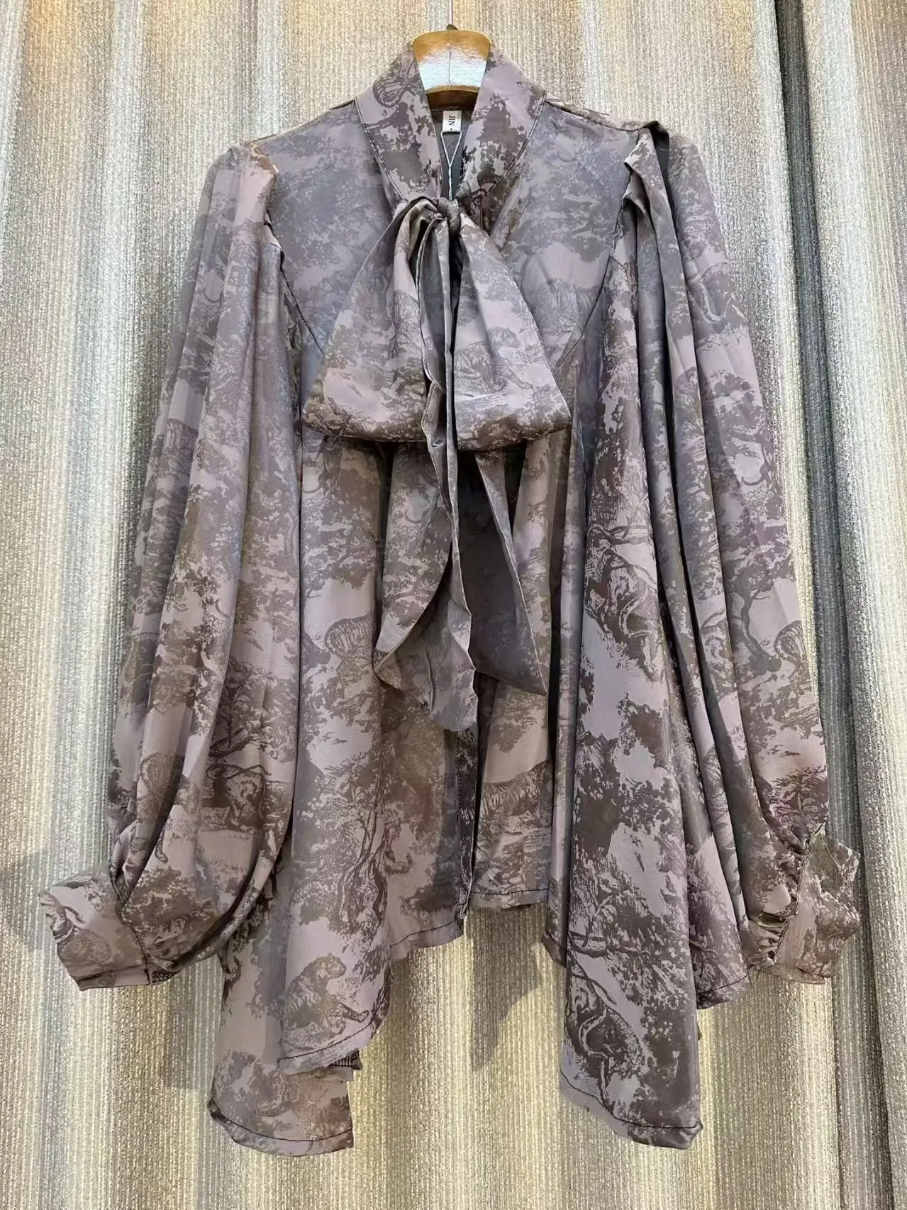 2025 Nieuwe Chic Fashion Runway Herfst Lace-up Print Casual Blouses Voor Vrouwen Boog Elegante Losse Lantaarn Lange Mouw Party shirt