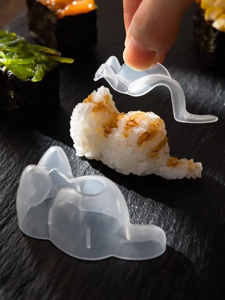 Cat Rice Vegetable Roll Mould Sushi Tool Baby Food God Sushi Complementary Food Rice Molding Tool Creative Kitchen Supplies