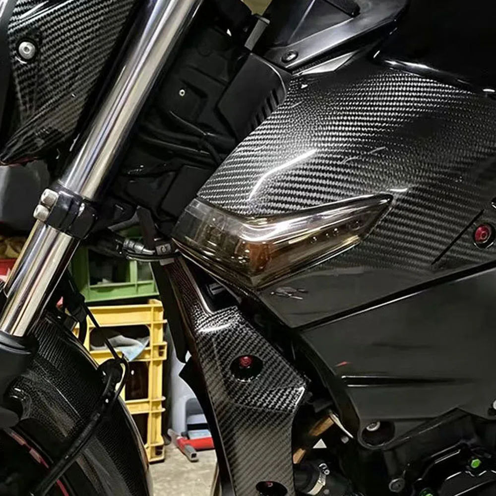 Motorcycle Fuel Tank Side Panel Front Turn Lamp Fairing Fit For Suzuki GSR400 GSR600 ABS Carbon Fiber Paint