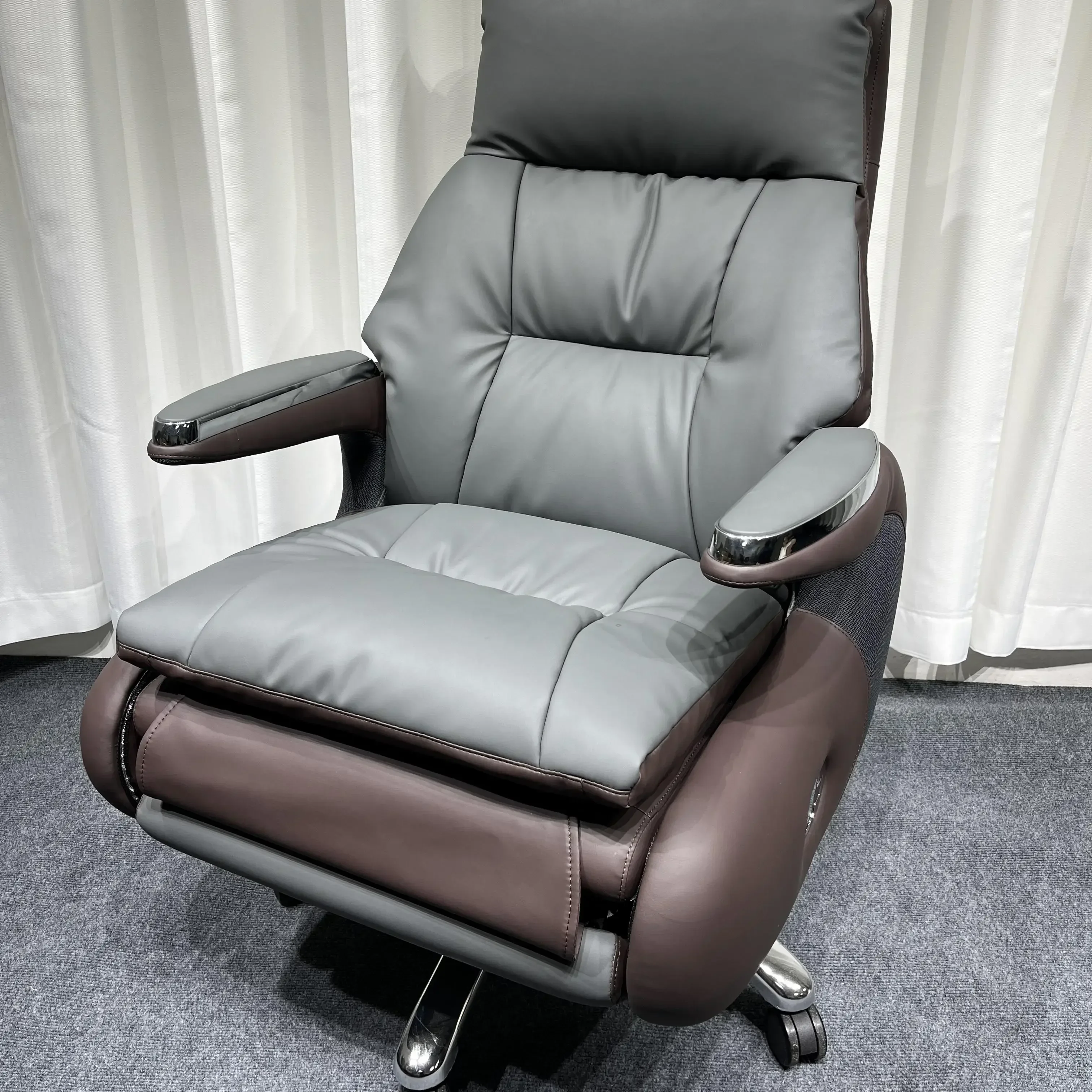 Bed Chair Executive Armchairs Office Desk Chairs Ergonomic Adhd Portable Individual Reclining Furniture Comfortable Luxury Comfy
