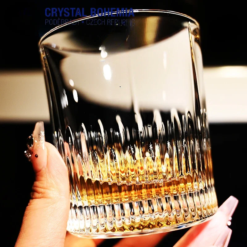 High End Bohemia Crystal Whiskey Glass Red Wine Cup Beer Juice Drinkware Cups Water Cup Set Coffee Mugs Bar Wine Stools Steins