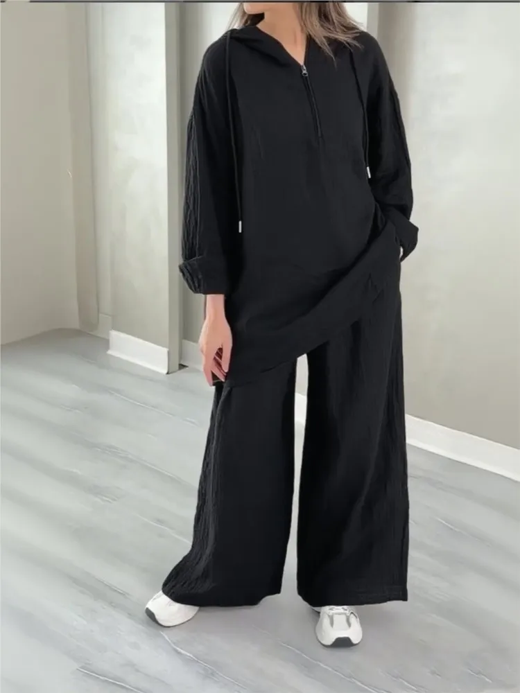 New Autumn And Winter Hooded Half-zipper Top Wide-leg Pants Large Size Suit Fashionable Casual Loose Solid Color Trousers Set